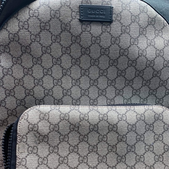 Gucci backpack (big) - Picture 1 of 6